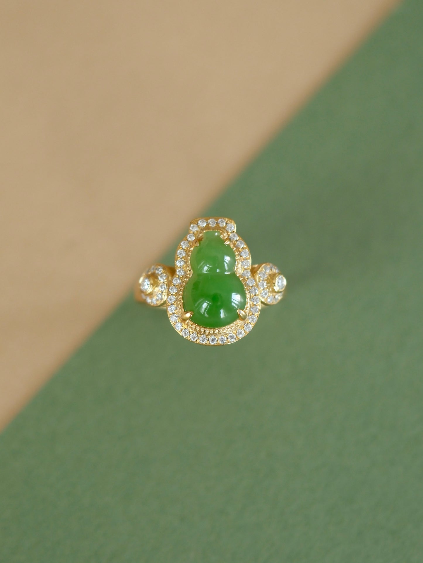 Prosperity Gourd HULU Ring