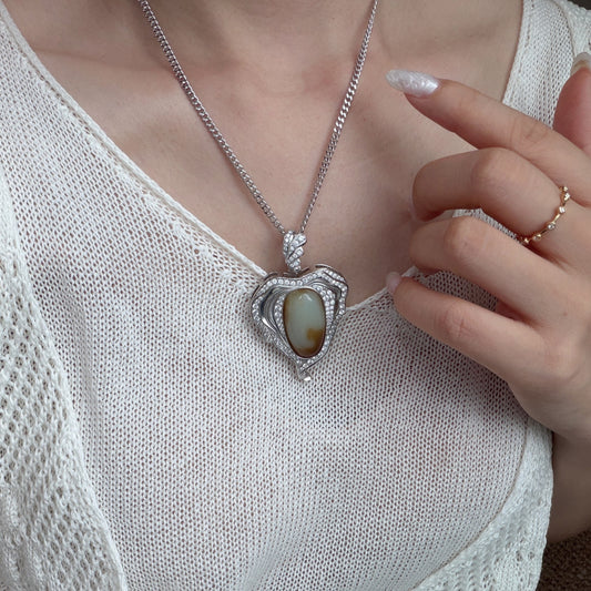 SUGAR-WHITE HETIAN JADE PENDANT