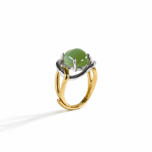 TWO-TONE CAT'S-EYE GREEN JADE RING