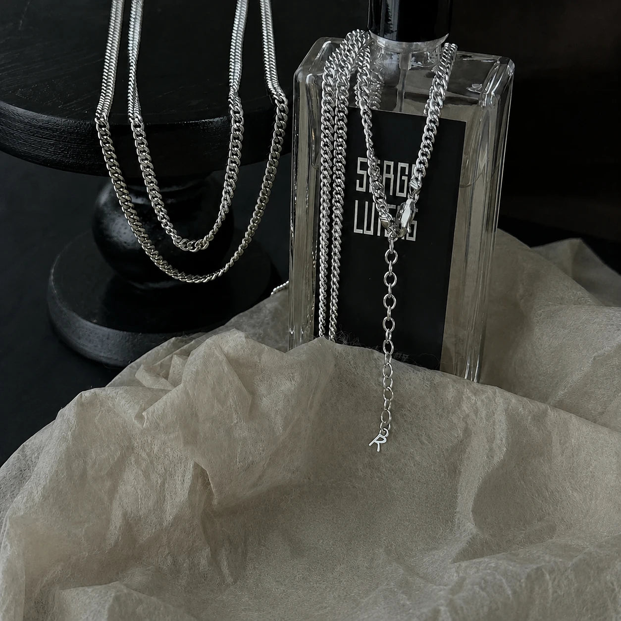 Gold and silver tone Cuban chain necklaces for pendant styling