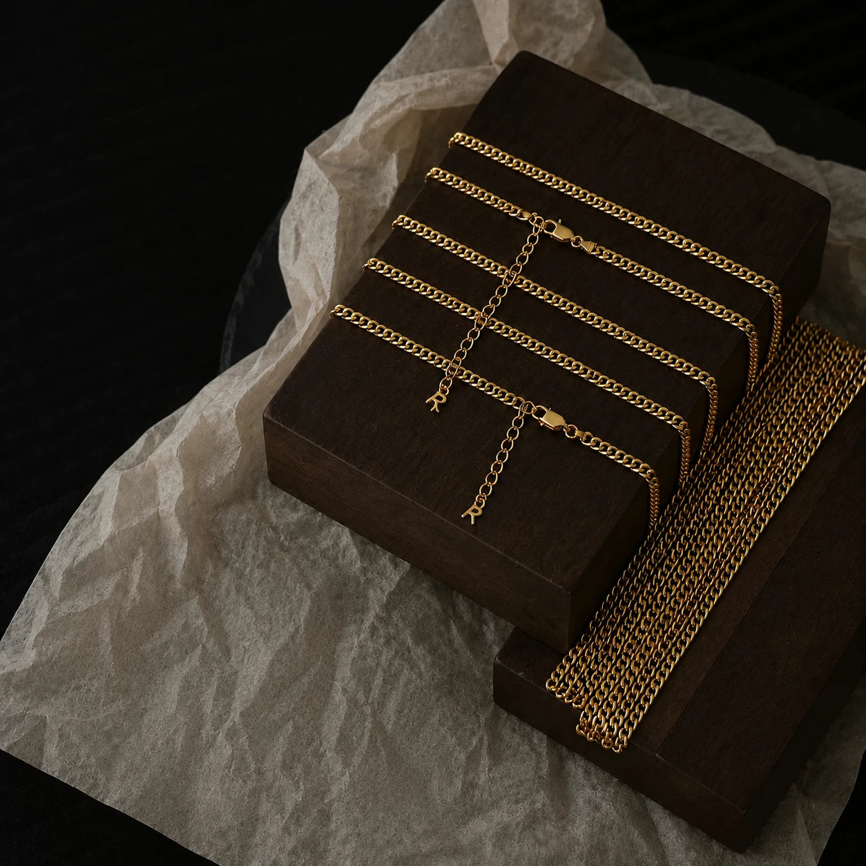 Gold and silver tone Cuban chain necklaces for pendant styling