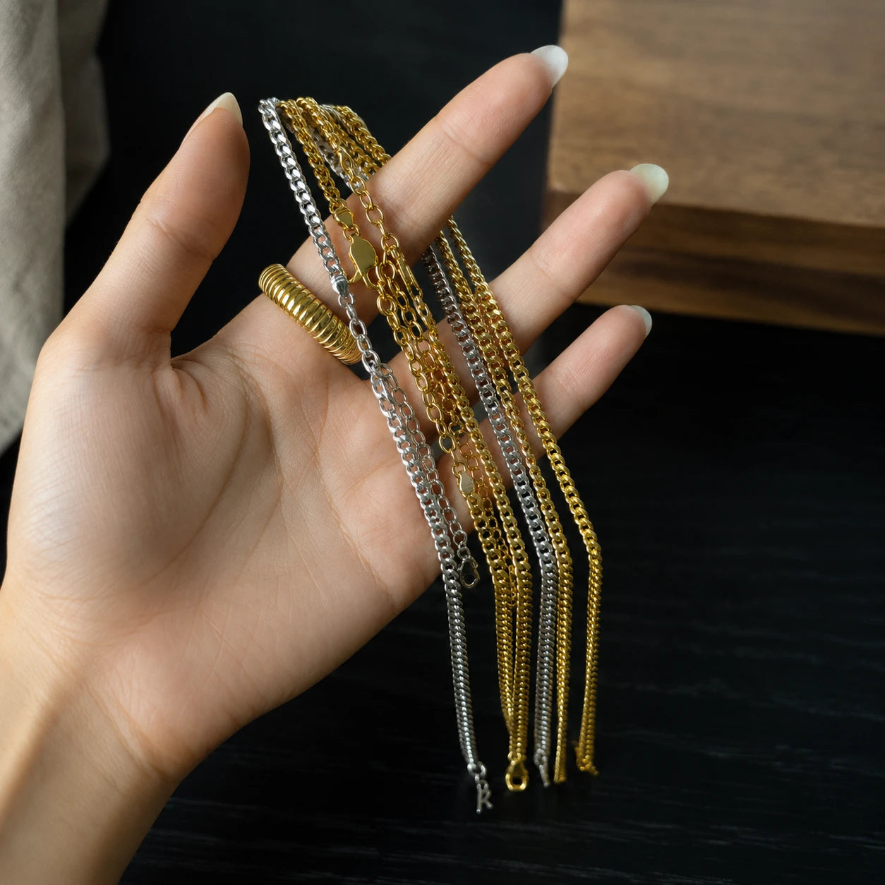 Gold and silver tone Cuban chain necklaces for pendant styling