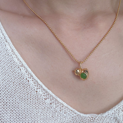 JADE GOURD PENDANT