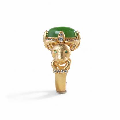 PROWLING PANTHER GREEN JADE WRAP RING