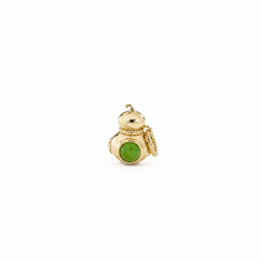 JADE GOURD PENDANT